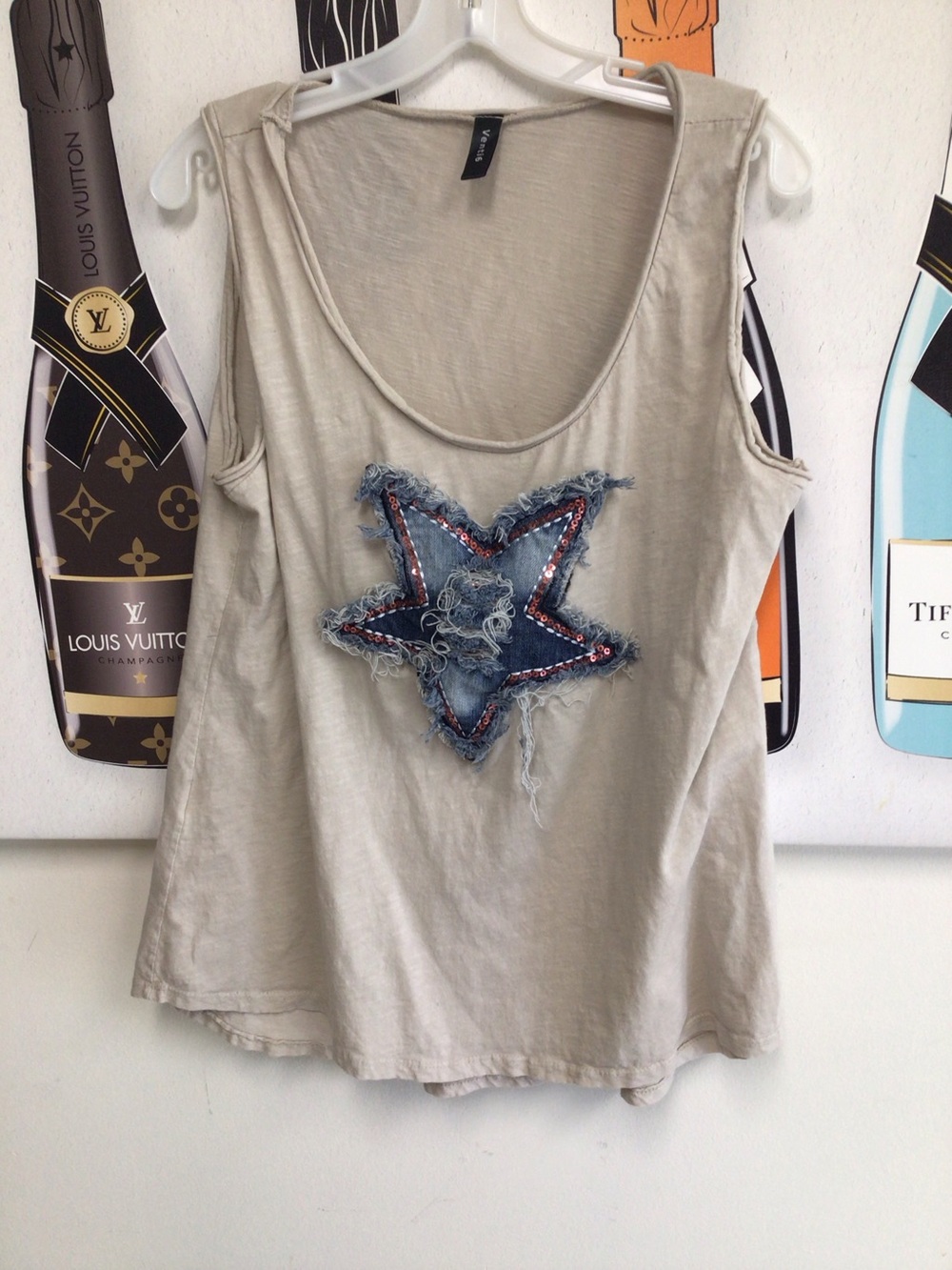 Venti6 Casual Women's Cream Tank with Distressed Denim Star